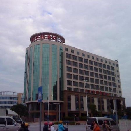 7 Days Inn Yangjiang Xinyue International Studio Exterior foto