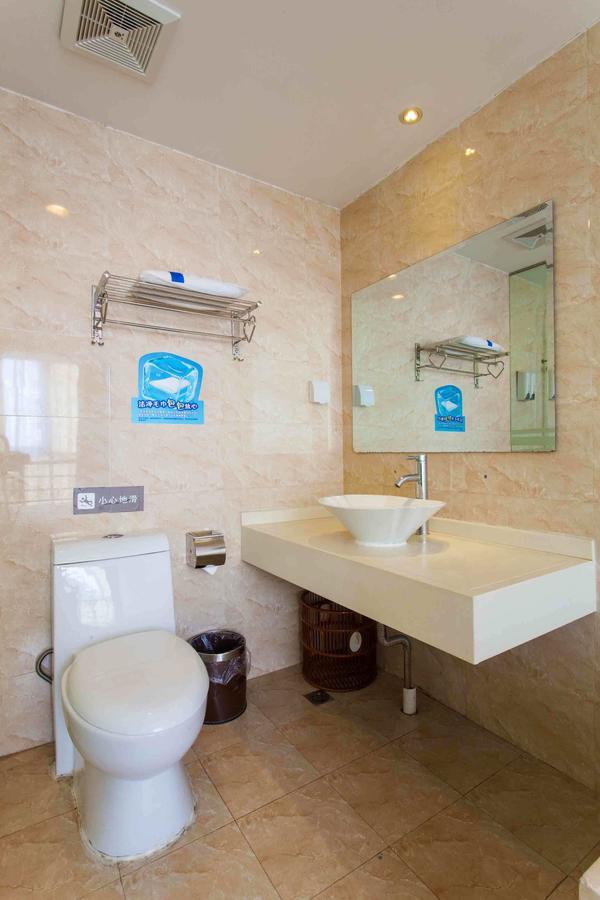 7 Days Inn Yangjiang Xinyue International Studio Zimmer foto