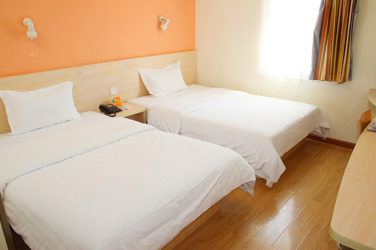 7 Days Inn Yangjiang Xinyue International Studio Exterior foto